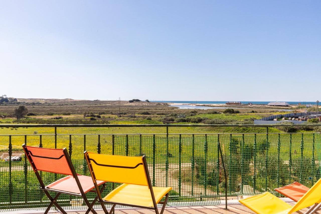 Beach Front View Armacao De Pera Flat Exterior photo