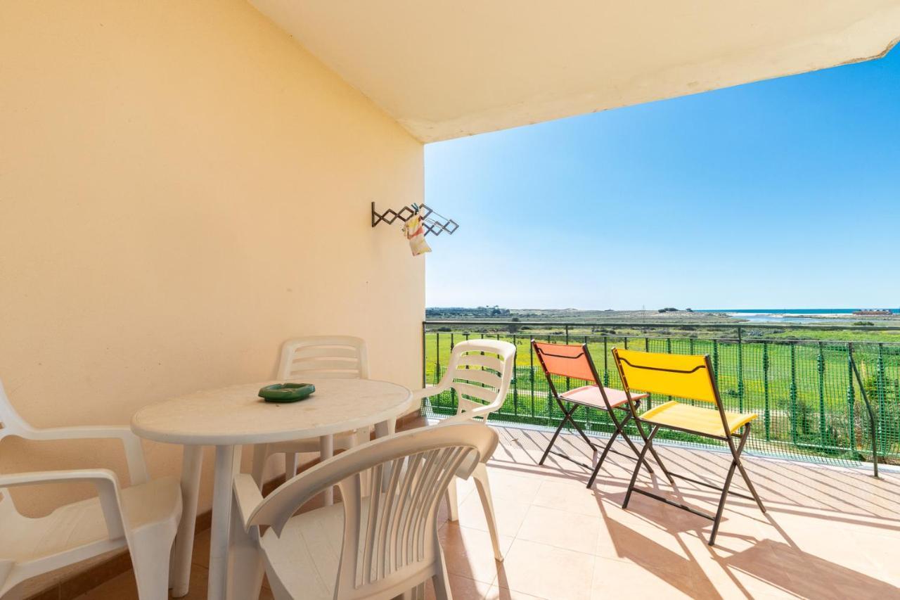 Beach Front View Armacao De Pera Flat Exterior photo